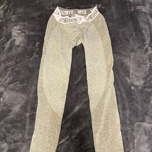 Gymshark Green/Tan Flex Leggings - Picture 2 of 5